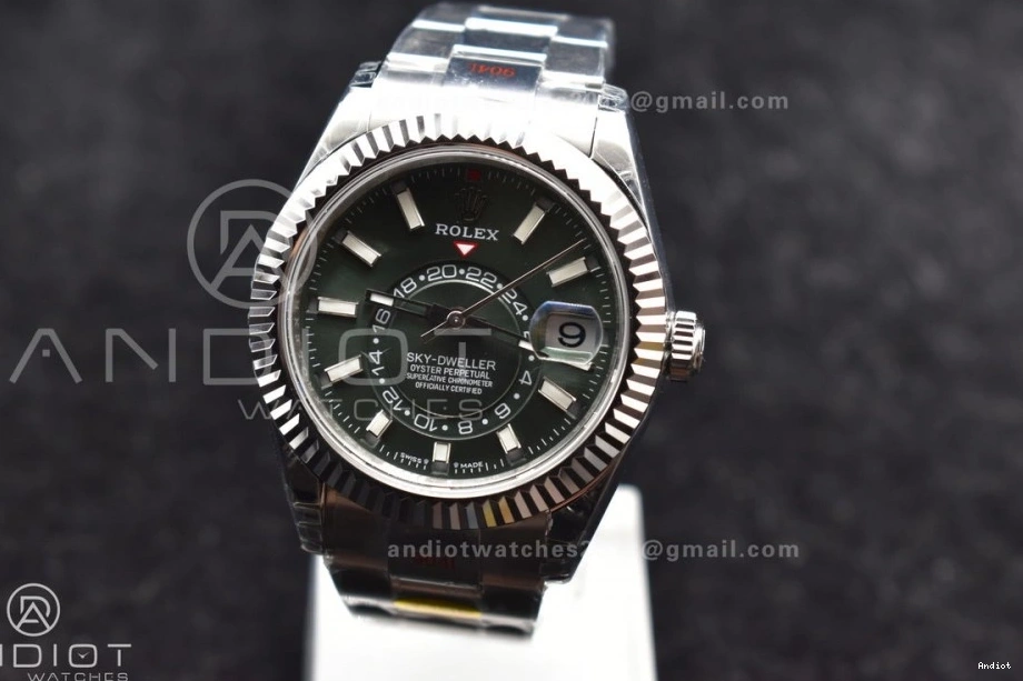 SS SmoothTexture Dial on Bracelet 1109 Best Skydweller Edition Oyster SS Green Noob A23J 0824